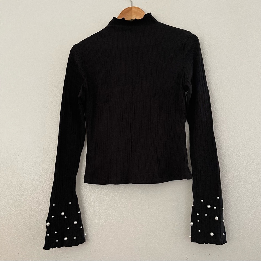 Black blouse amazing beading in sleves size L